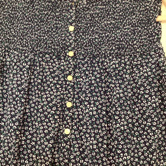 Ladies Nautica summer top. - Picture 8 of 8